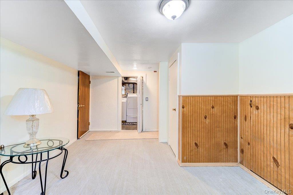 17 Brian Road Property Photo 31