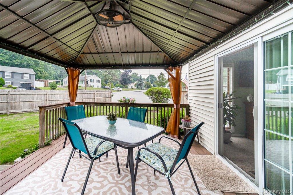 17 Brian Road Property Photo 33
