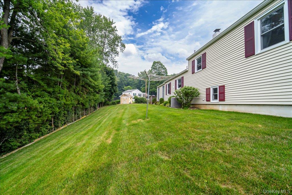17 Brian Road Property Photo 37
