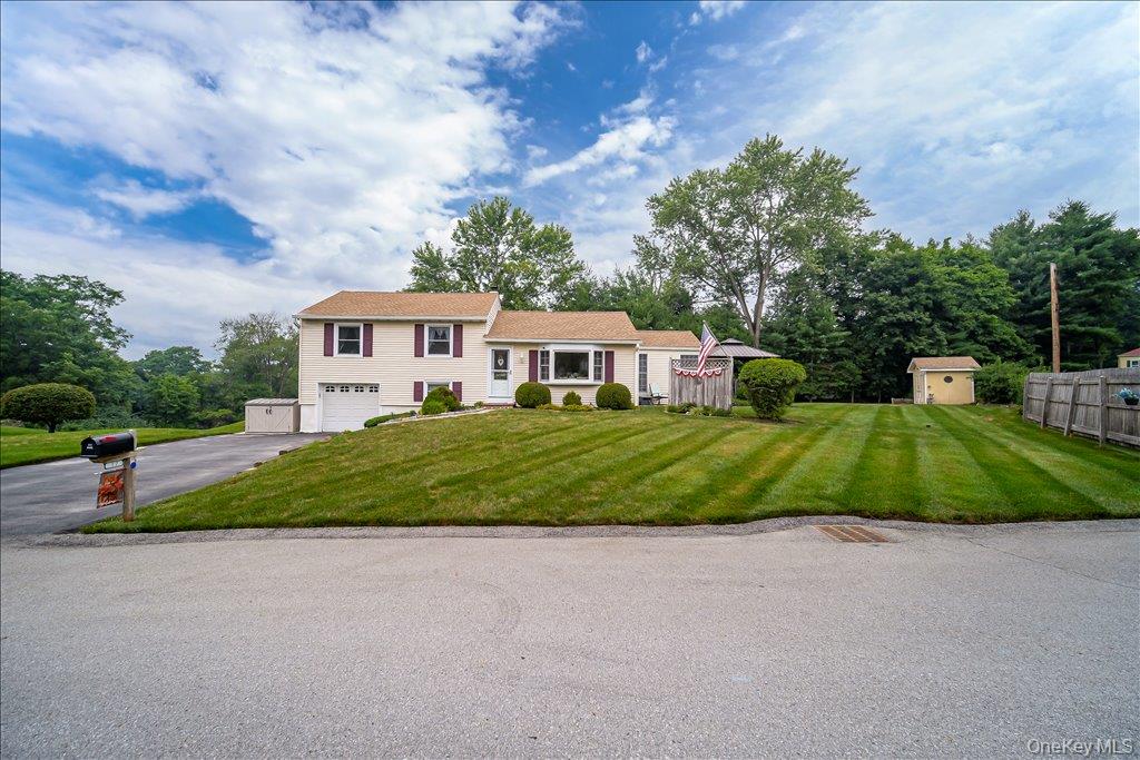 17 Brian Road Property Photo 40