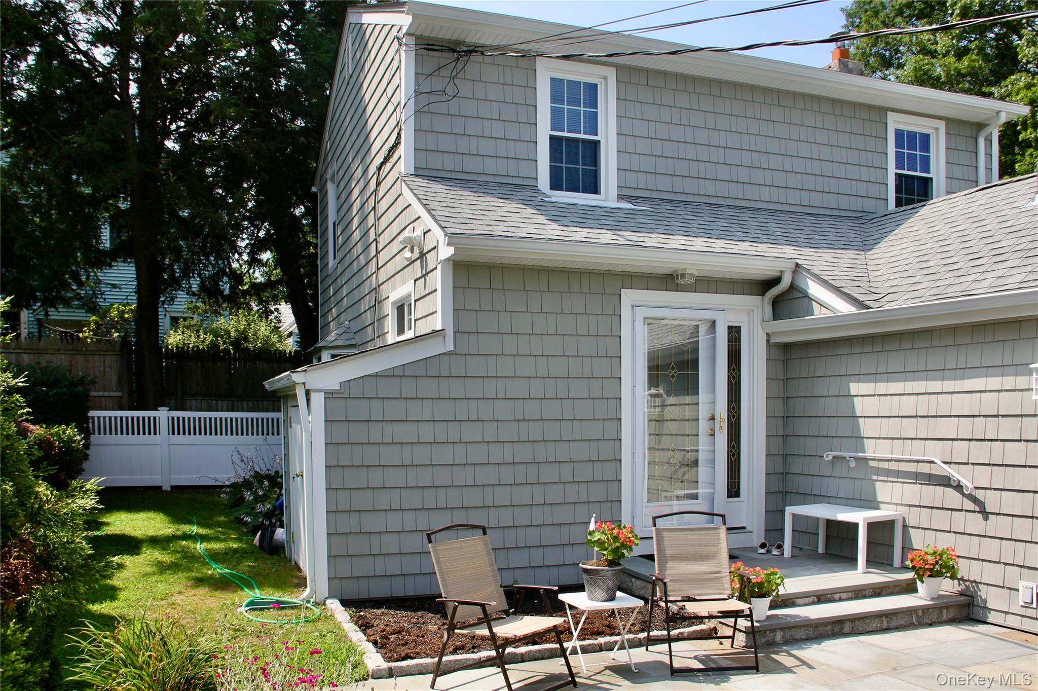 116 Amsterdam Avenue Property Photo 8