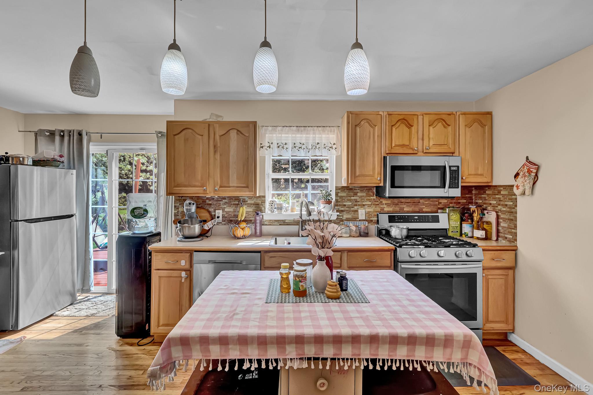 6 13th Street Property Photo 11