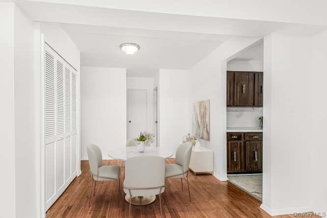 2736 Independence Avenue 3c Property Photo 3