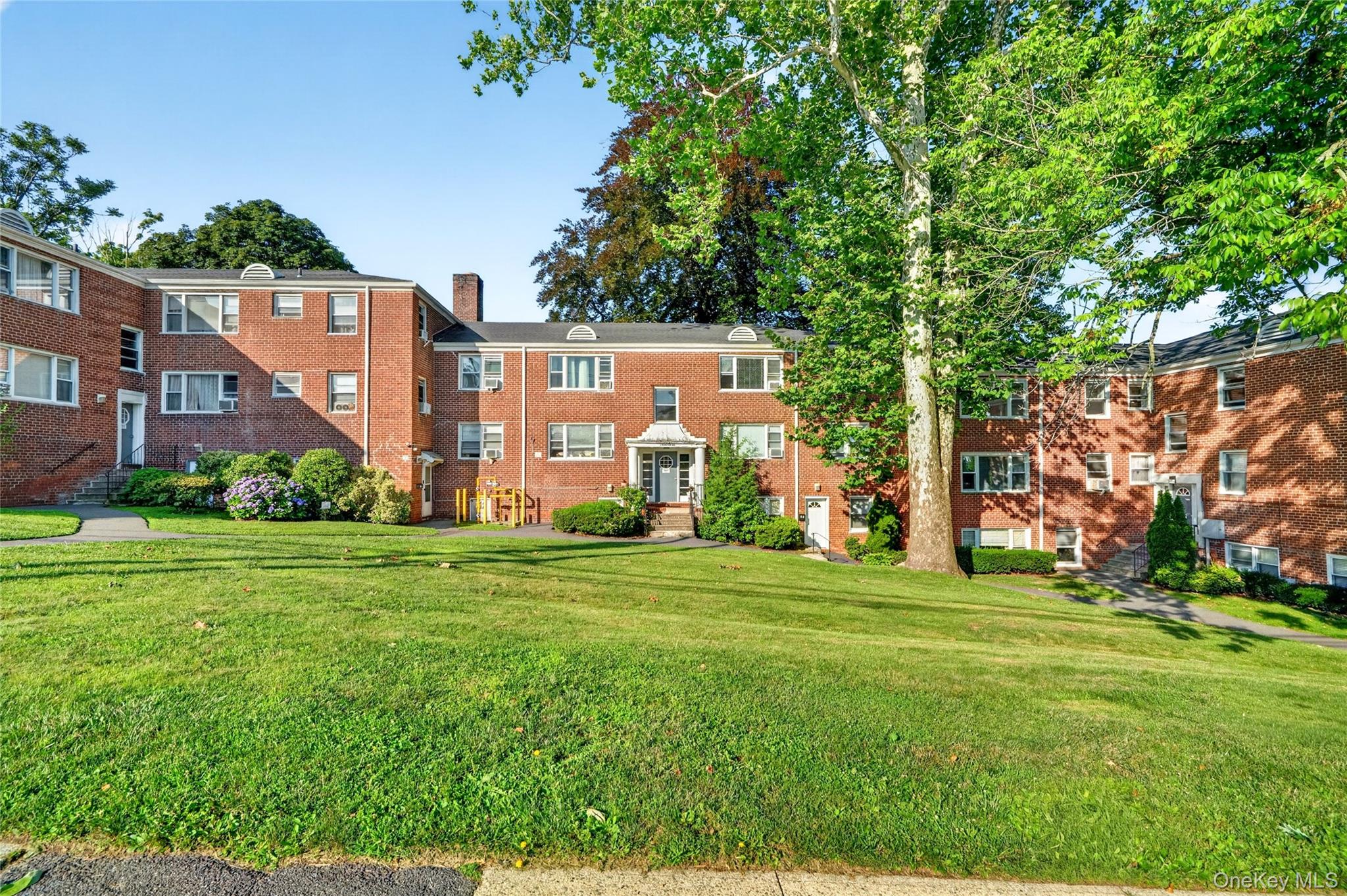 2 Soundview Avenue A2g Property Photo 3
