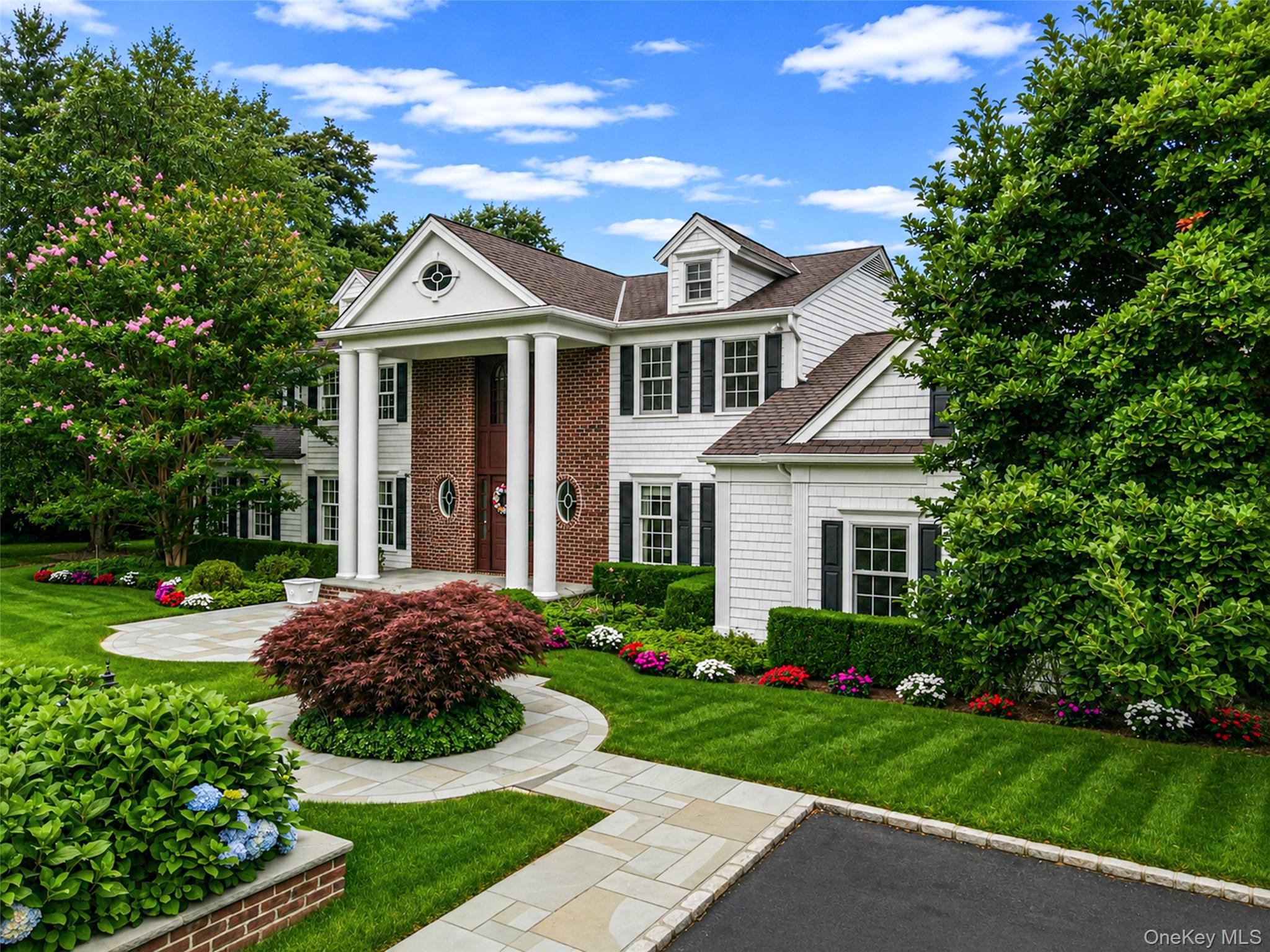 15 Dogwood Hill Property Photo 2