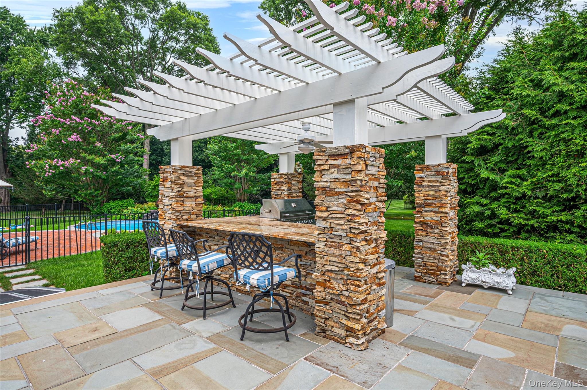 15 Dogwood Hill Property Photo 45