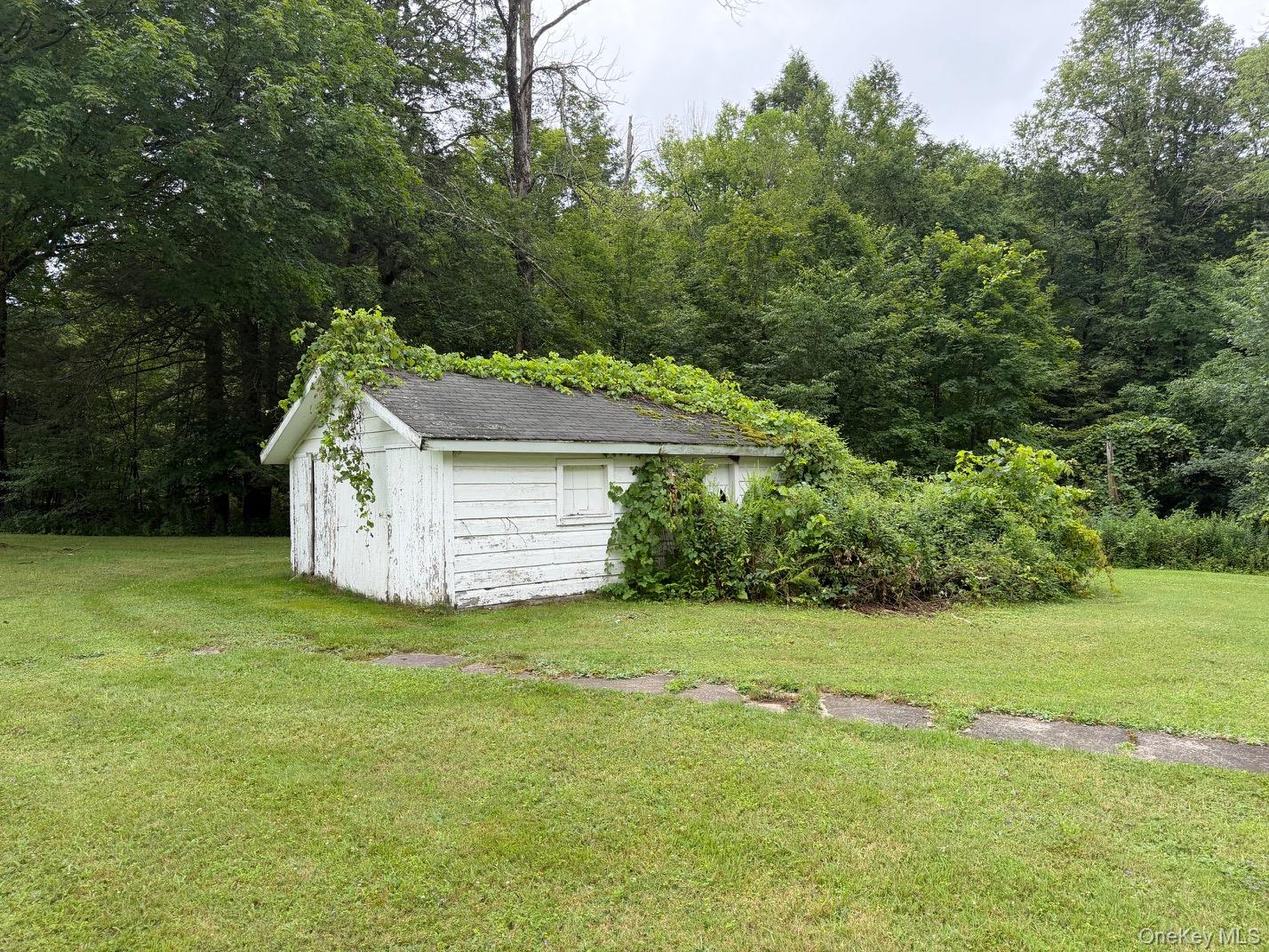 426 Basket Road Property Photo 12