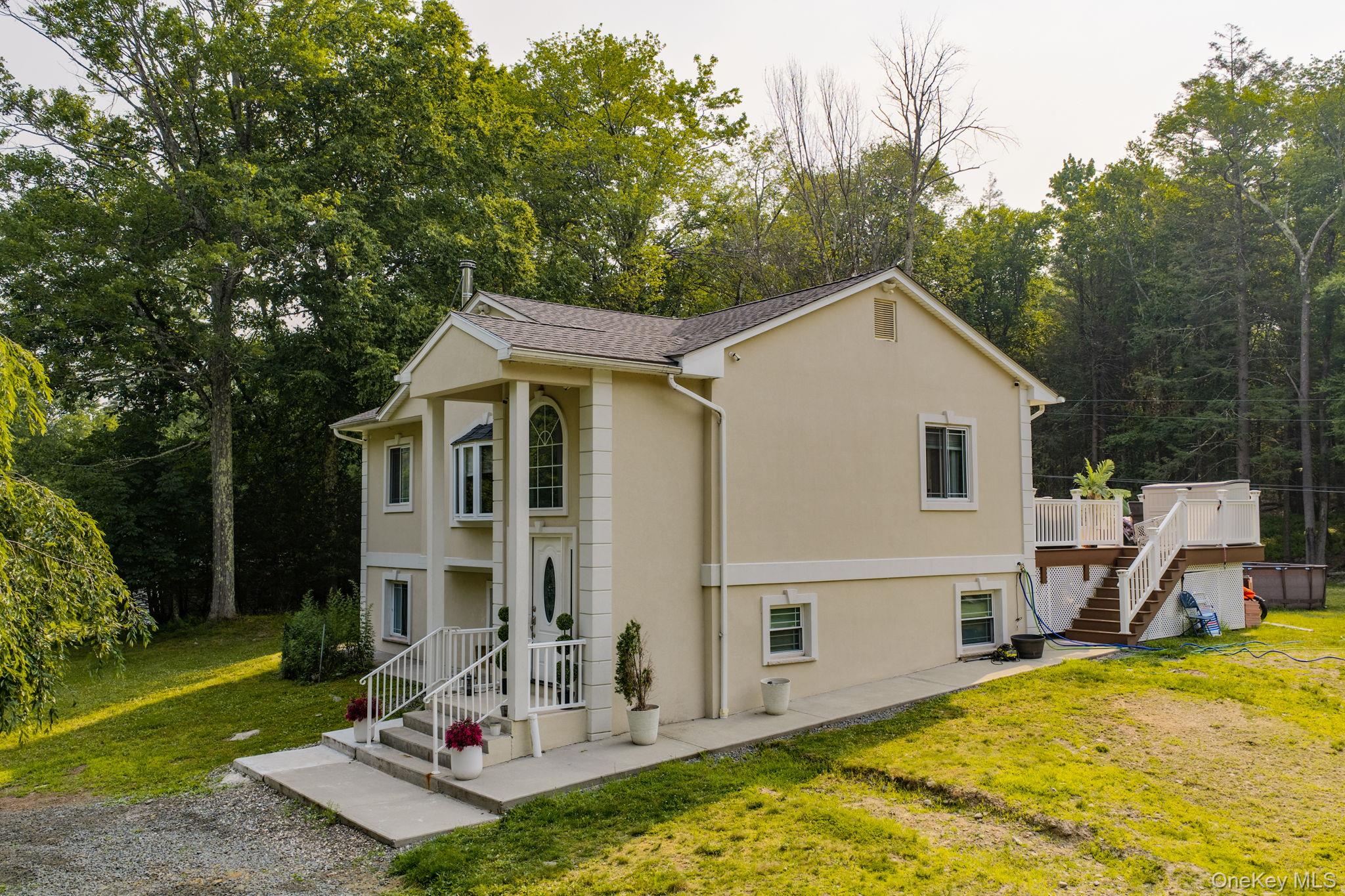 463 Rose Valley Road Property Photo 2