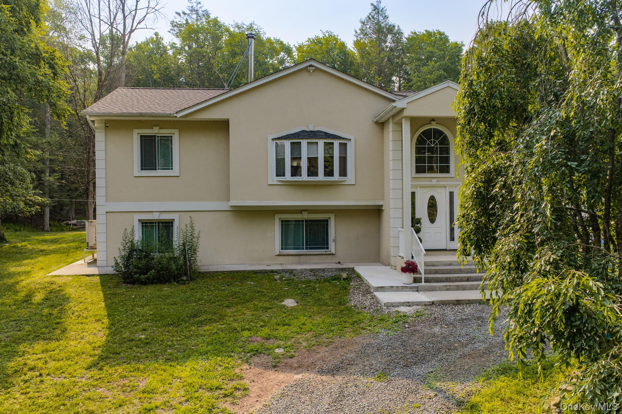 463 Rose Valley Road Property Photo 3