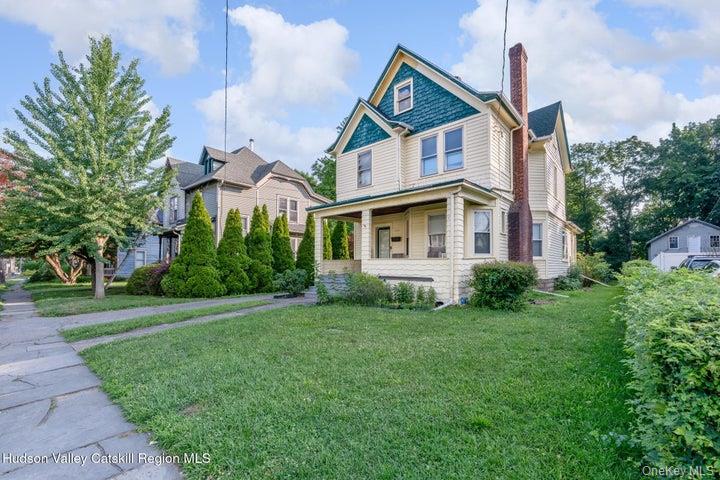 288 Washington Avenue Property Photo 2