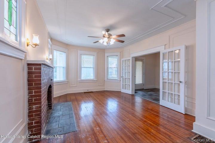 288 Washington Avenue Property Photo 8