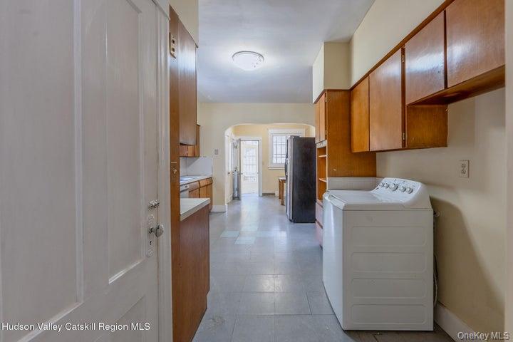 288 Washington Avenue Property Photo 17