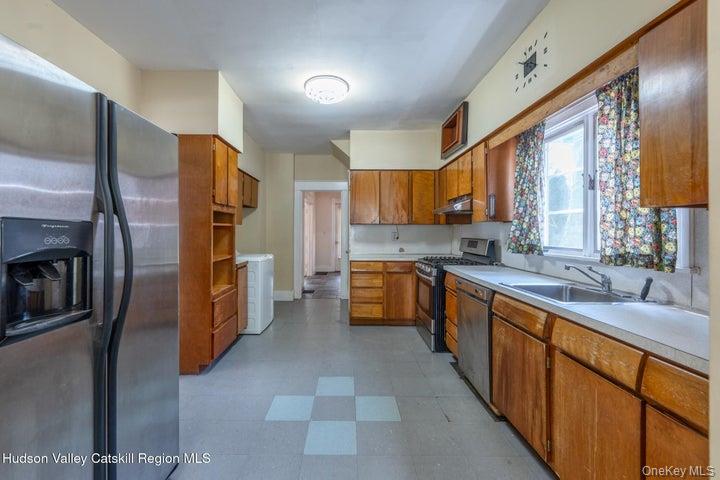 288 Washington Avenue Property Photo 20