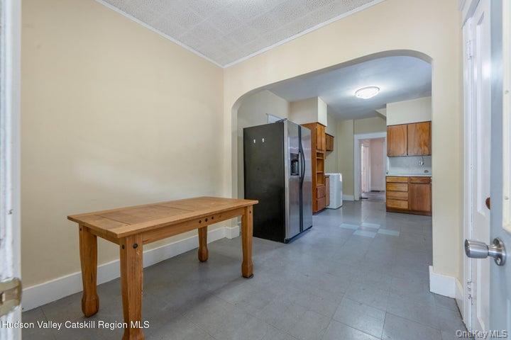 288 Washington Avenue Property Photo 23