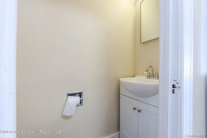 288 Washington Avenue Property Photo 24