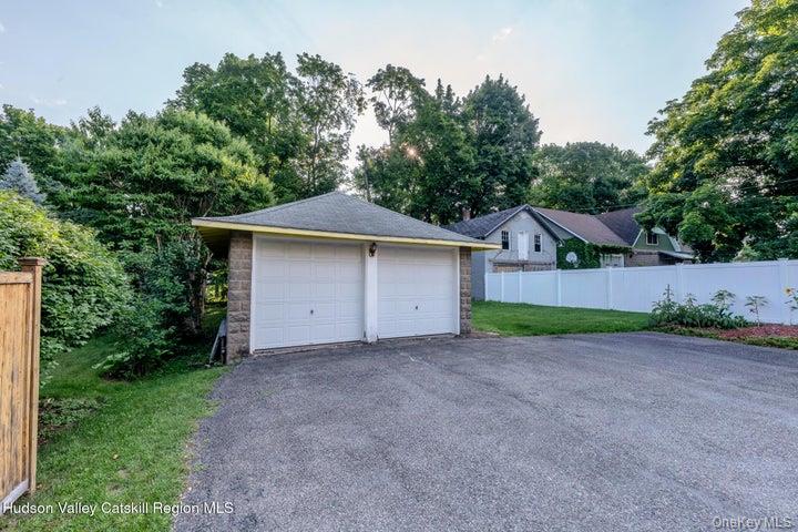 288 Washington Avenue Property Photo 43