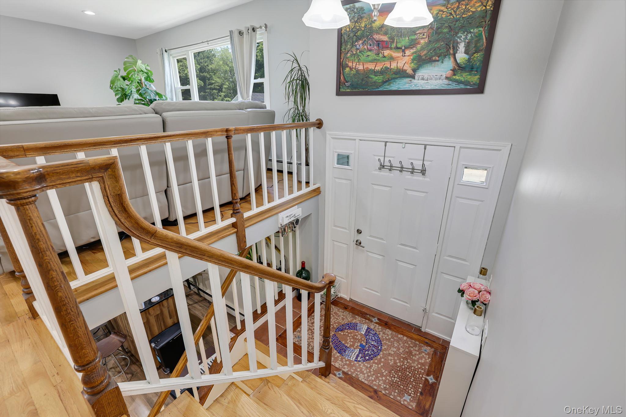 414 Philo Street Property Photo 6