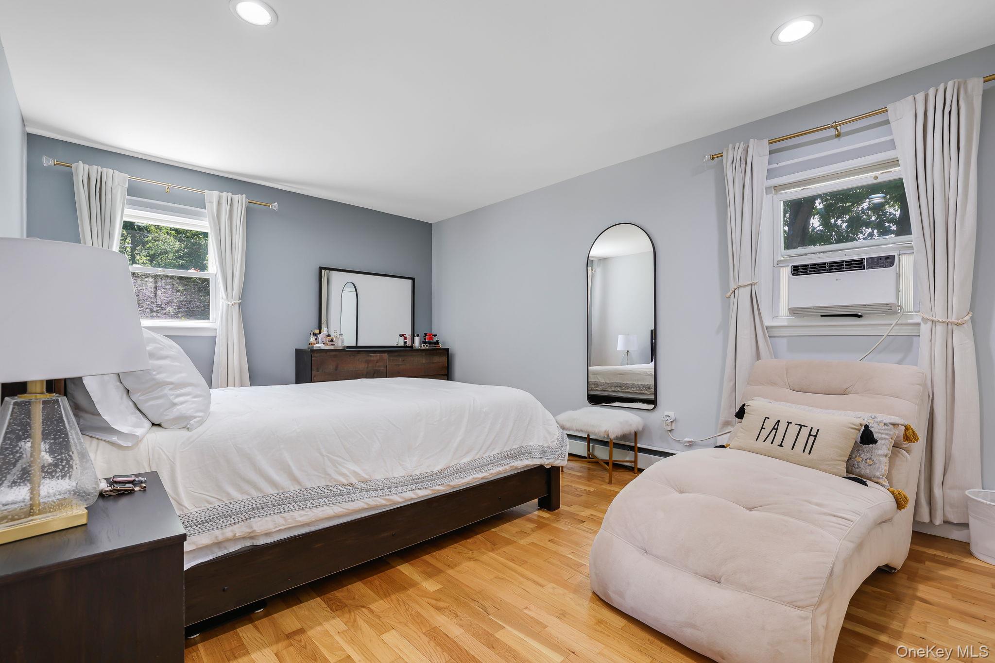 414 Philo Street Property Photo 18