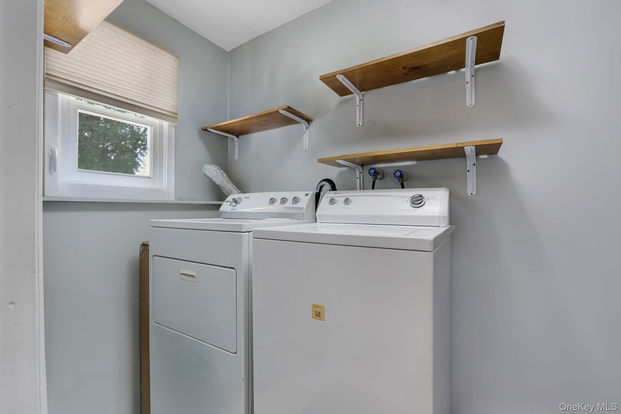 414 Philo Street Property Photo 23