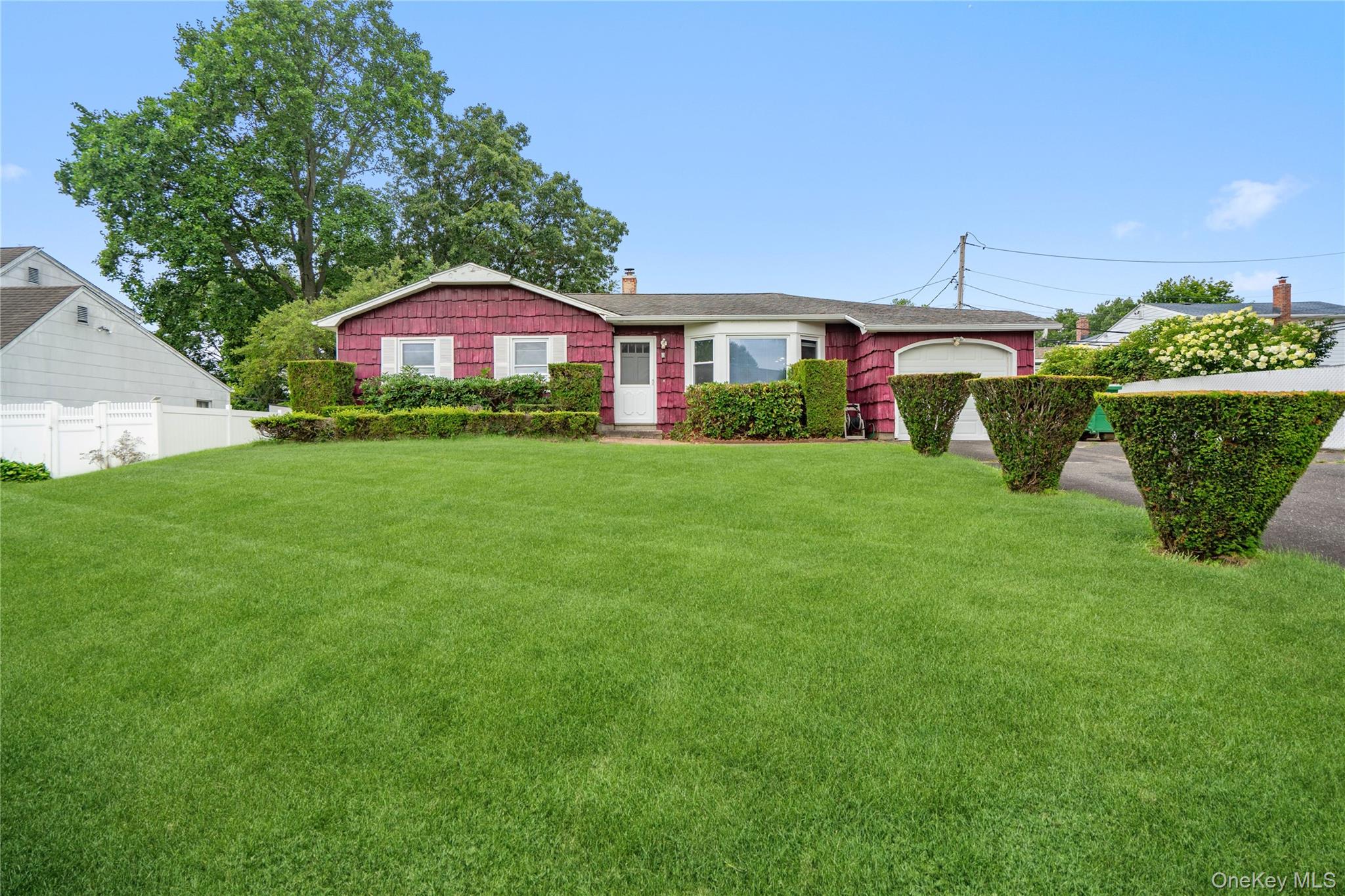 86 Cirrus Road Property Photo 1