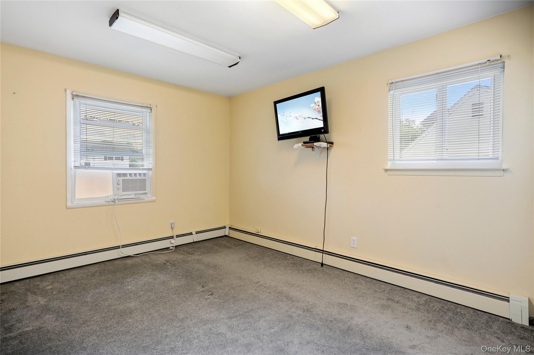 86 Cirrus Road Property Photo 11