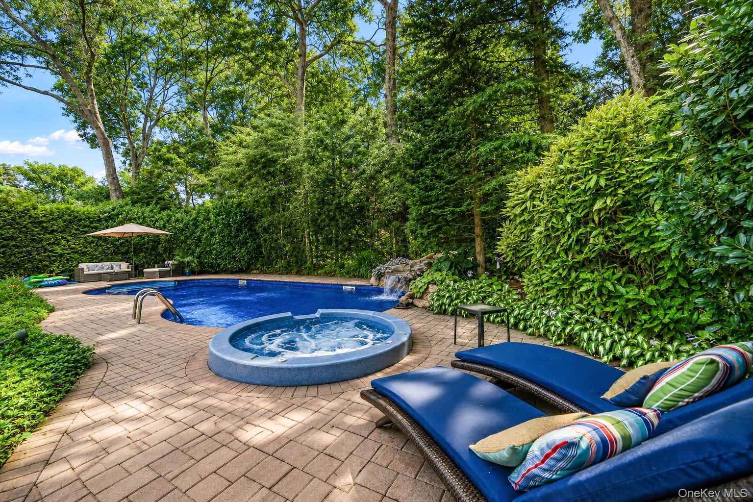 9 Amber Lane Property Photo 41
