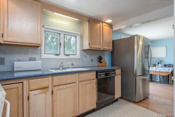 8 Murray Avenue Property Photo 7