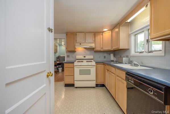 8 Murray Avenue Property Photo 8