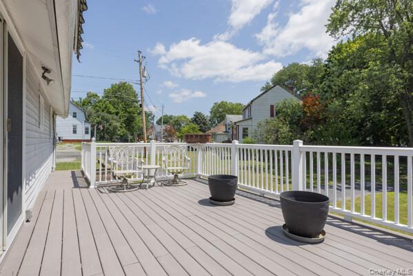8 Murray Avenue Property Photo 19