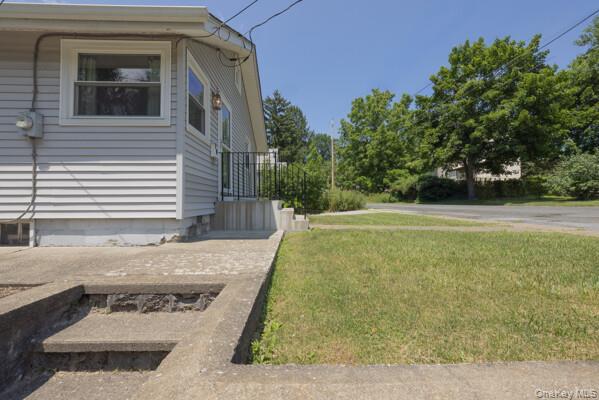 8 Murray Avenue Property Photo 22