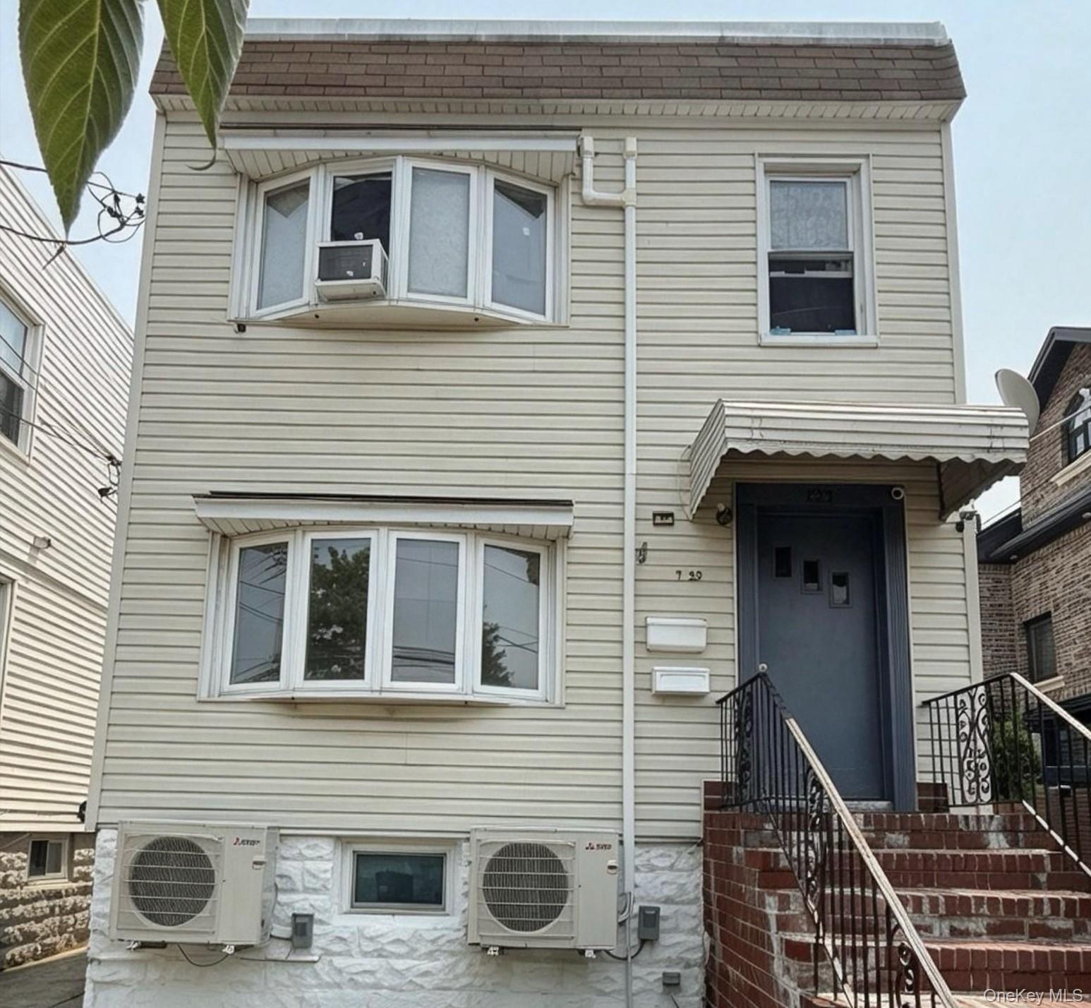 723 124th Street Property Photo 2
