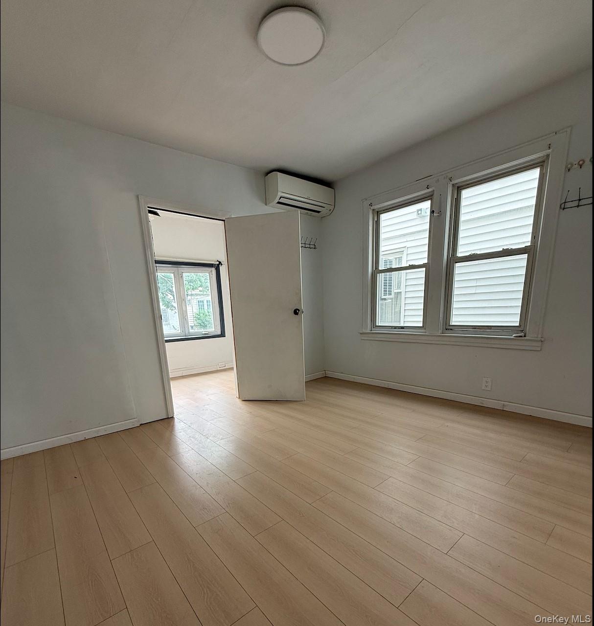 723 124th Street Property Photo 6
