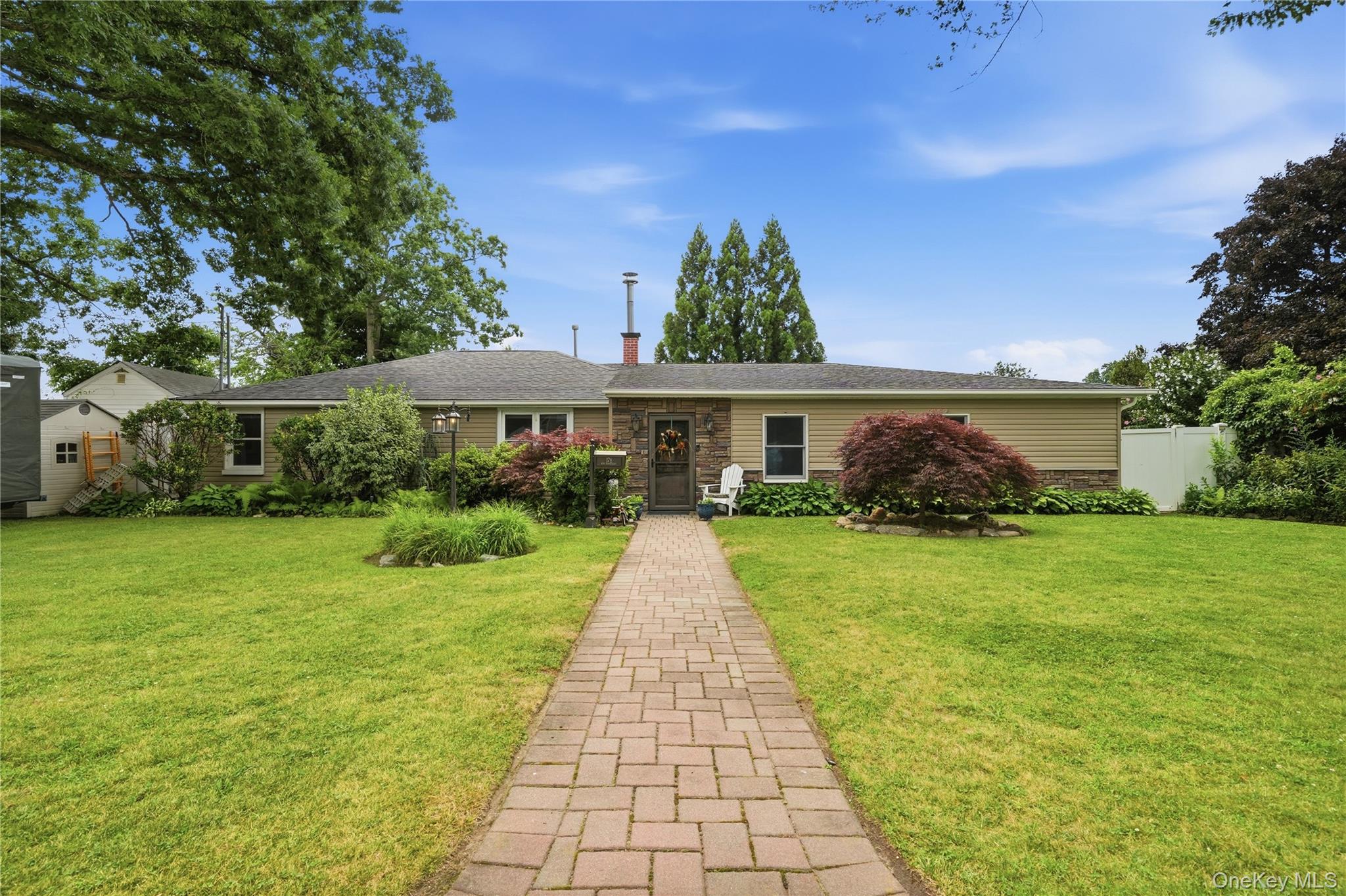 178 New Hampshire Avenue Property Photo 1