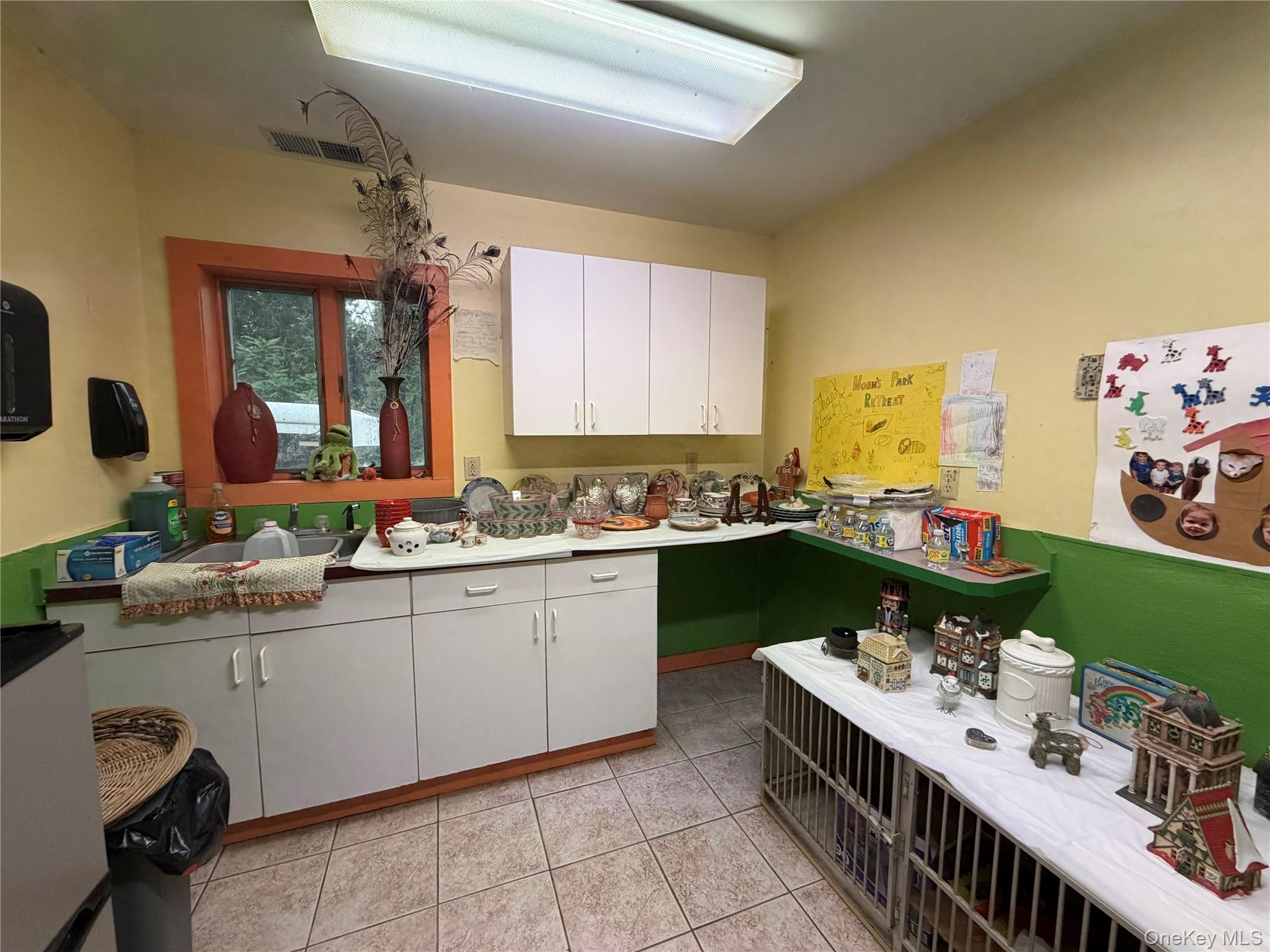 48 Maple Avenue Property Photo 8