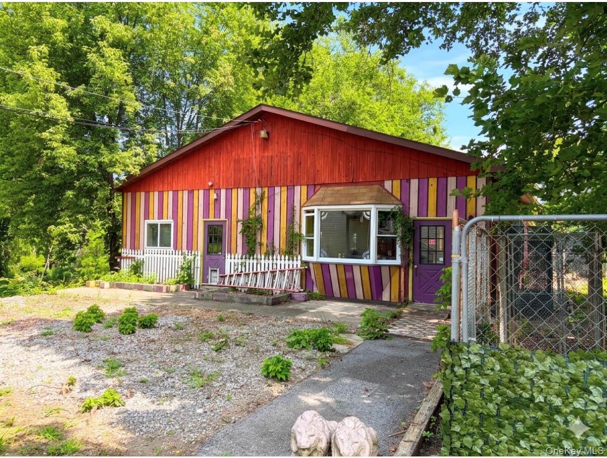 48 Maple Avenue Property Photo 10