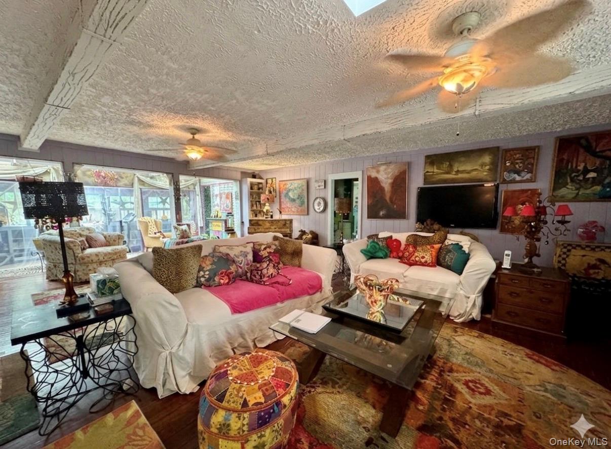 48 Maple Avenue Property Photo 22
