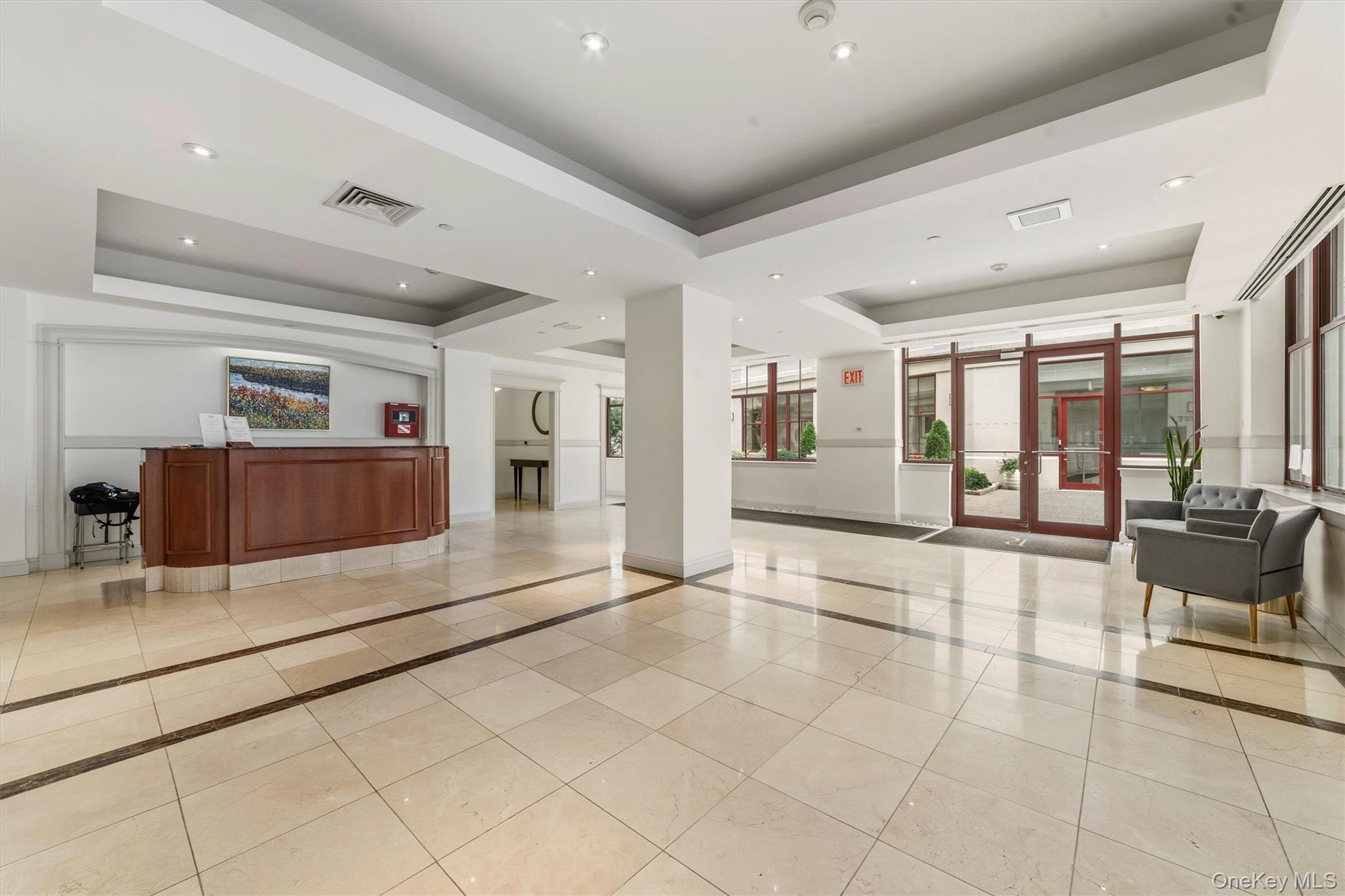 1 Scarsdale Road 202 Property Photo 4
