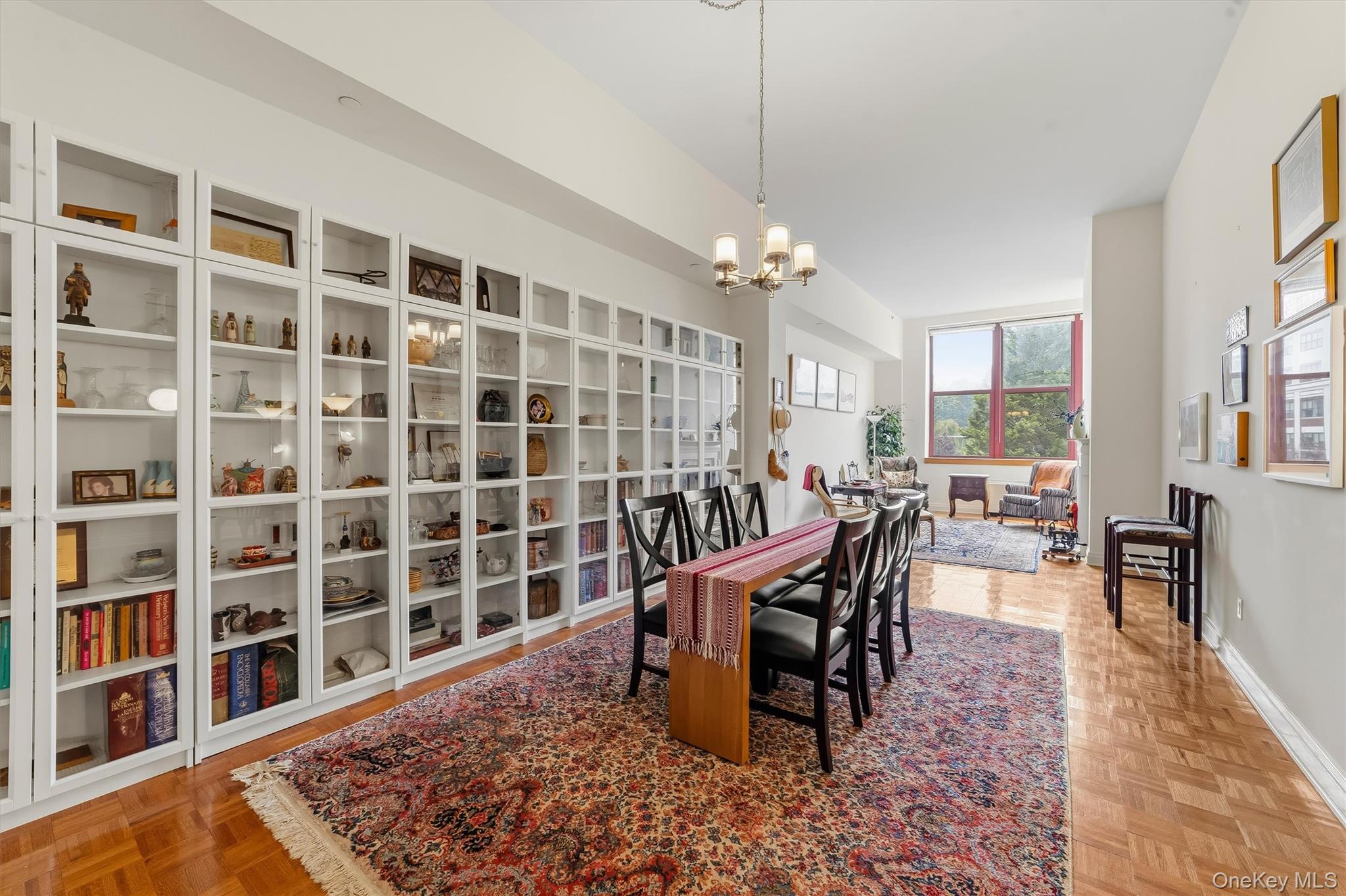 1 Scarsdale Road 202 Property Photo 9