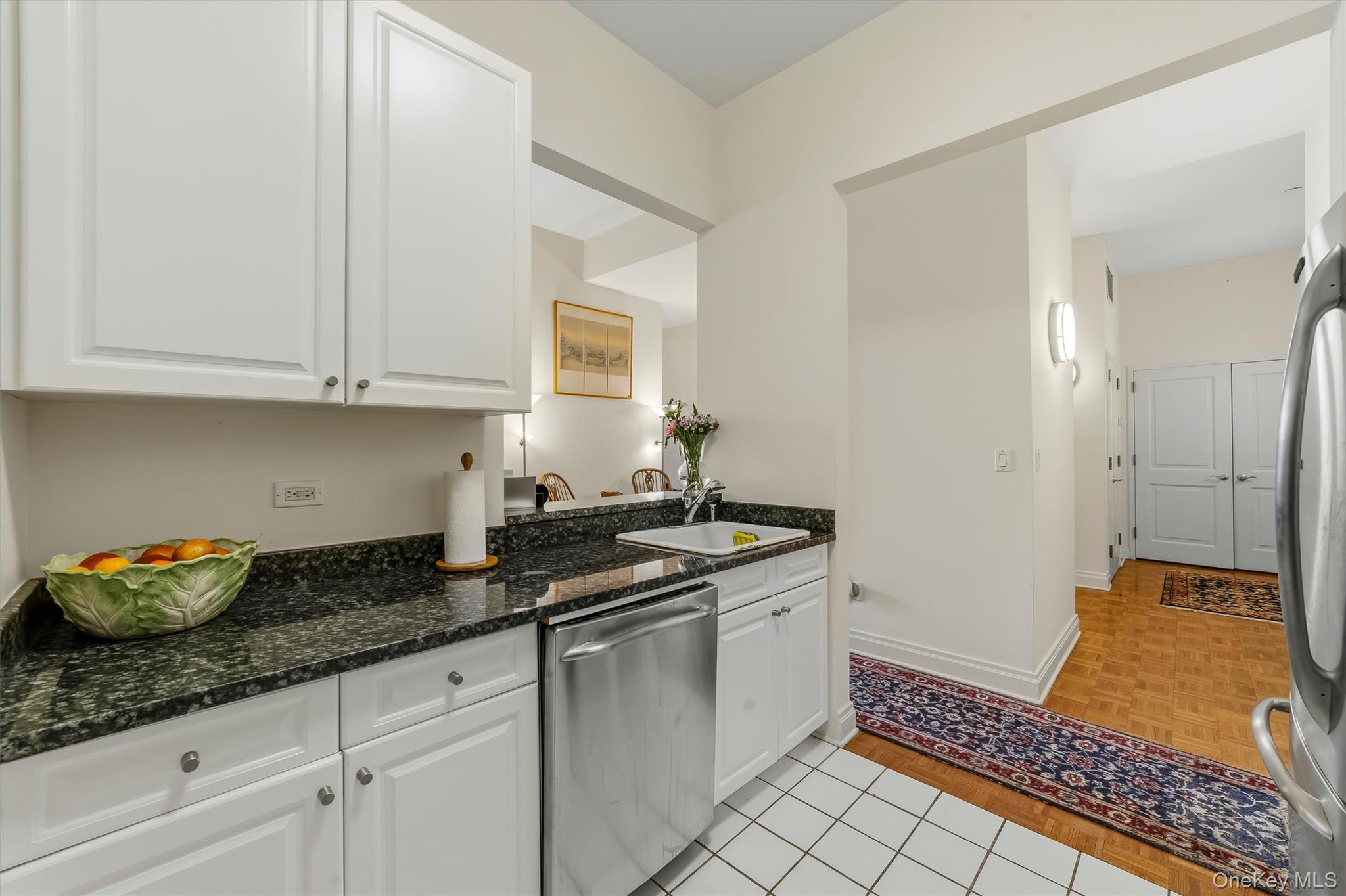 1 Scarsdale Road 202 Property Photo 13