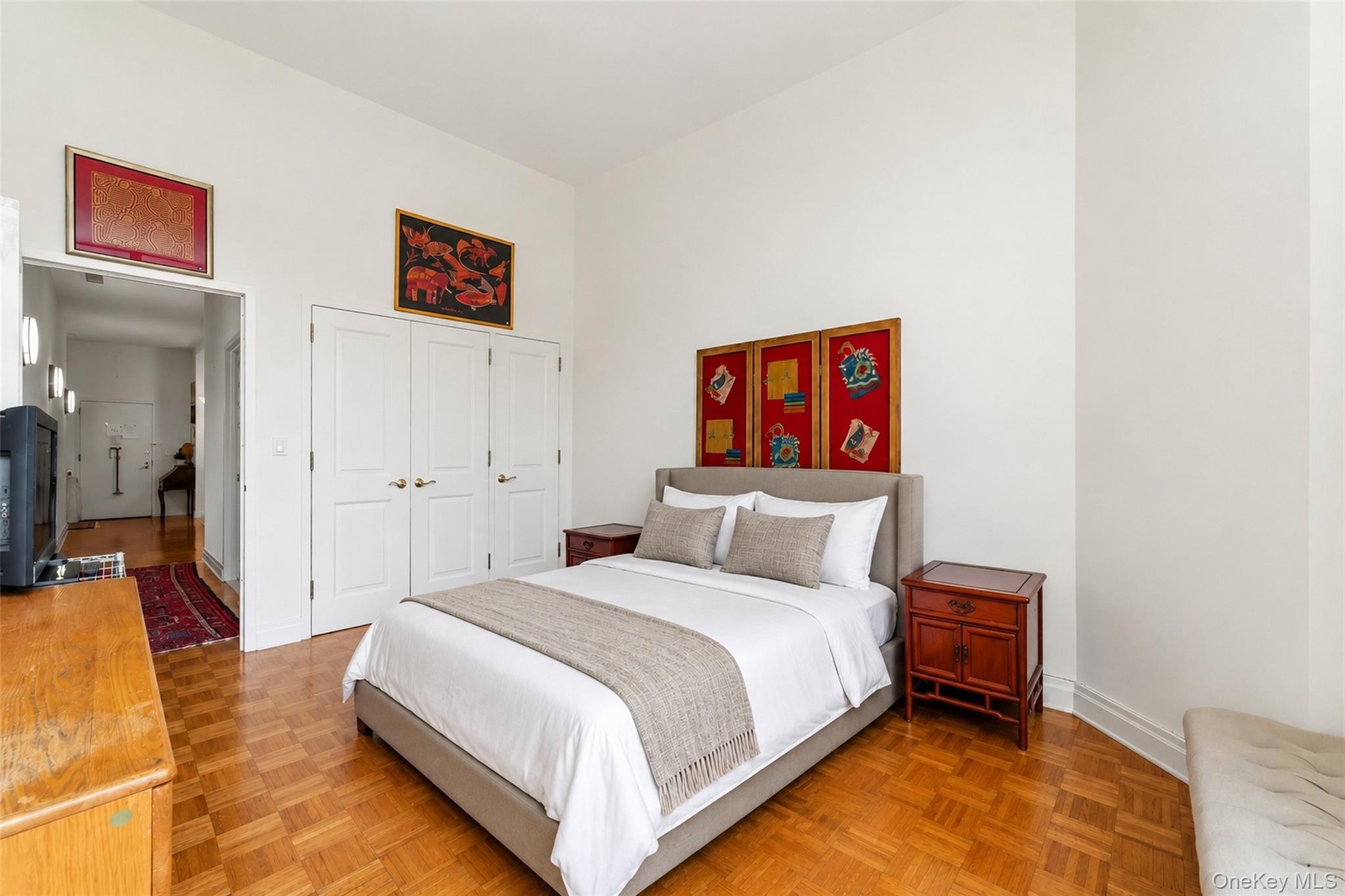 1 Scarsdale Road 202 Property Photo 15