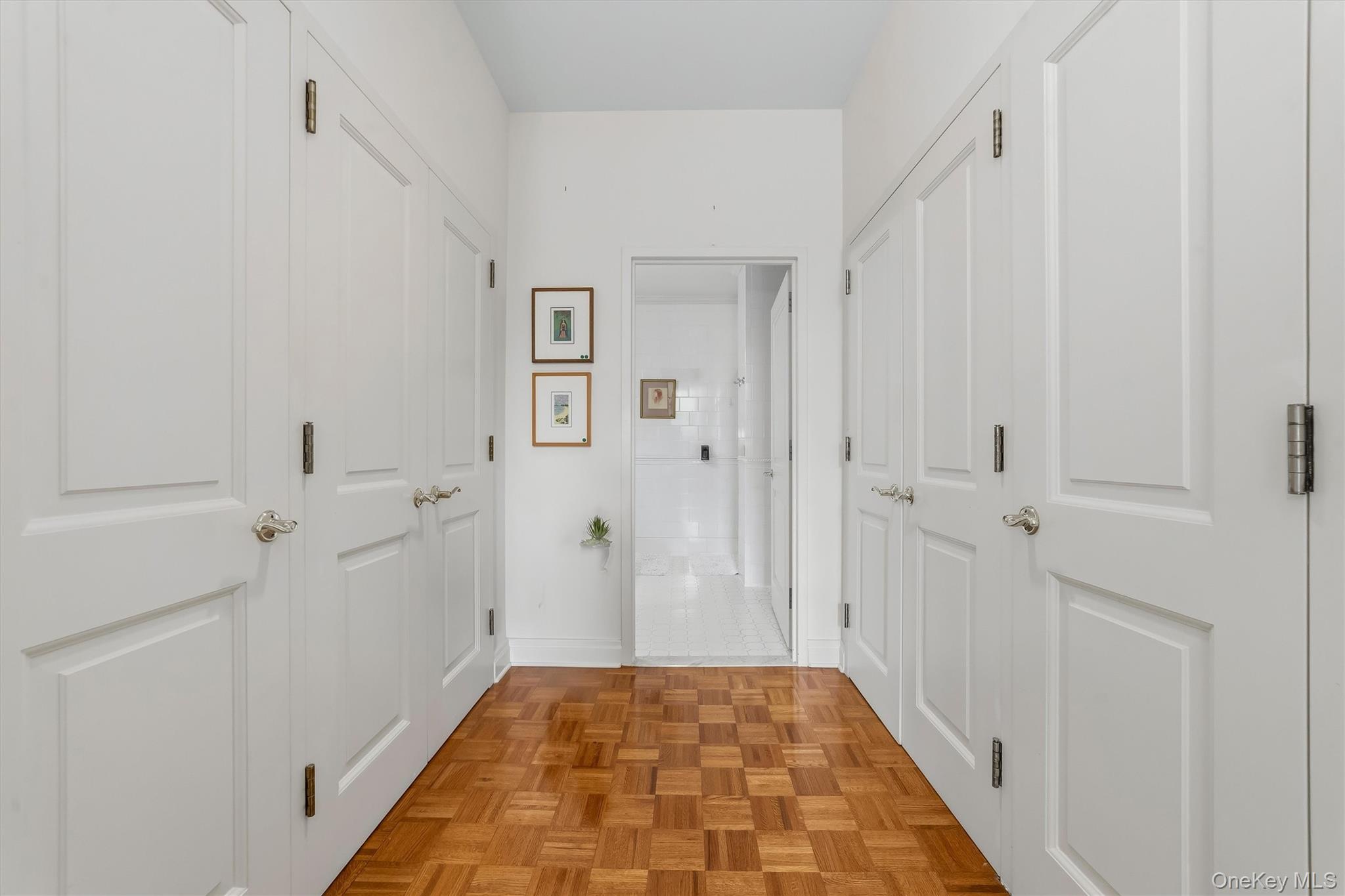 1 Scarsdale Road 202 Property Photo 17