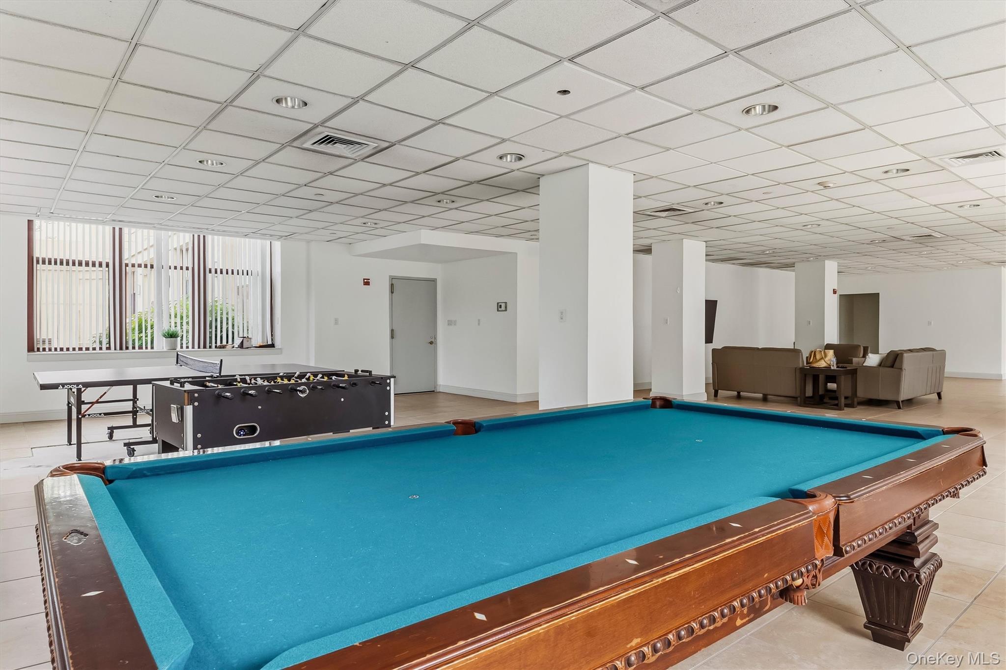 1 Scarsdale Road 202 Property Photo 24