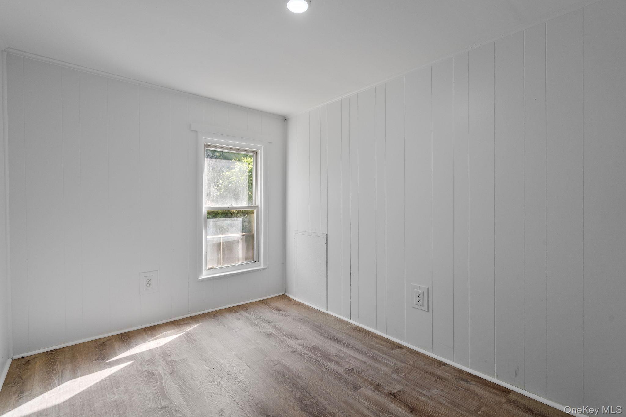 3 2nd Avenue Property Photo 15