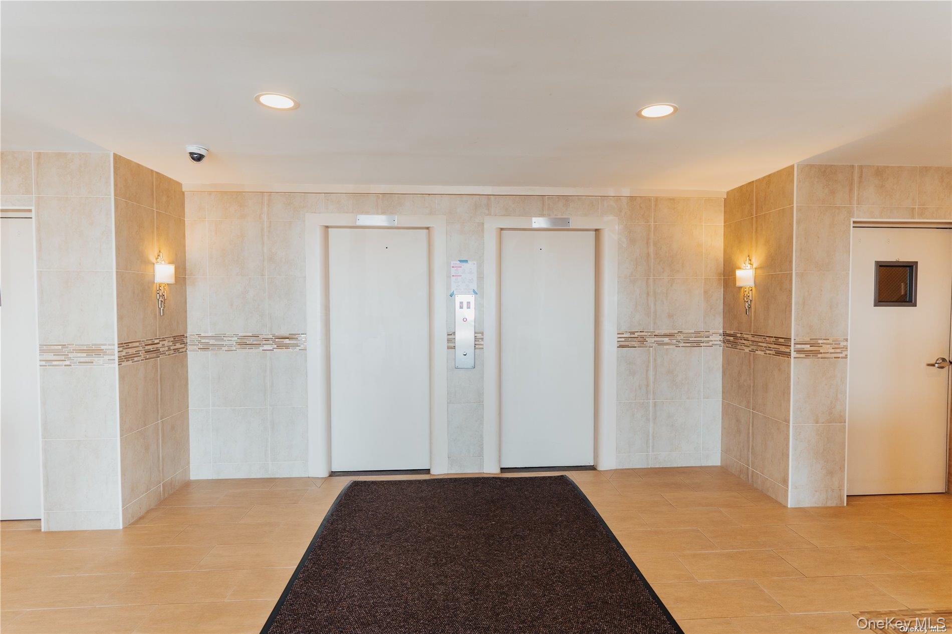 1 East Broadway 4b Property Photo 6