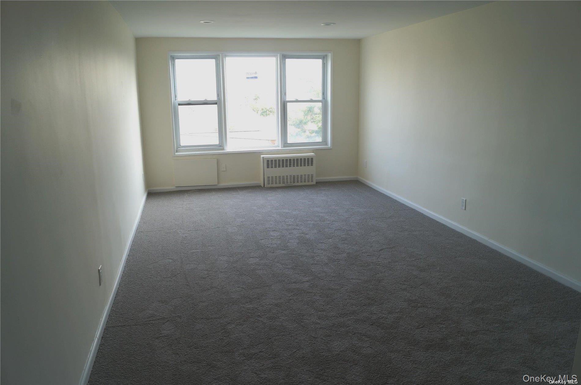 1 East Broadway 4b Property Photo 10