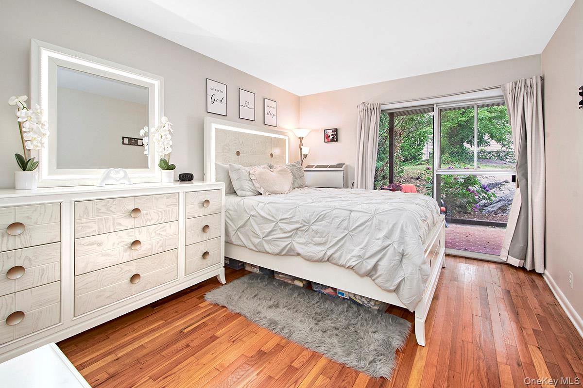70 West Street C9 Property Photo 10