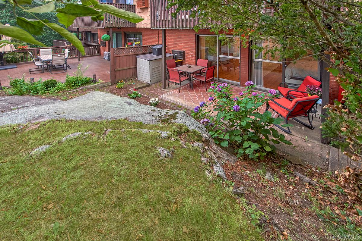 70 West Street C9 Property Photo 15