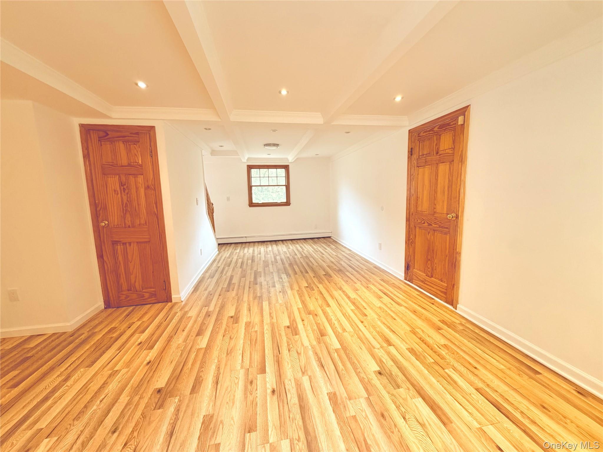 1027453 Property Photo 6