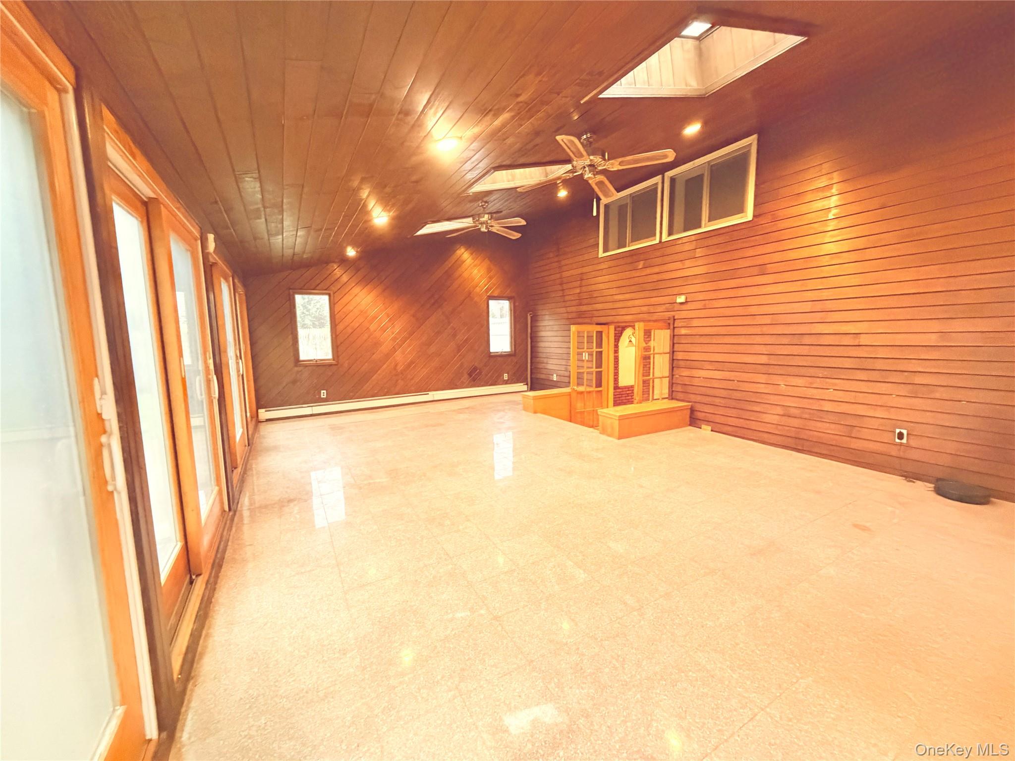 1027453 Property Photo 17