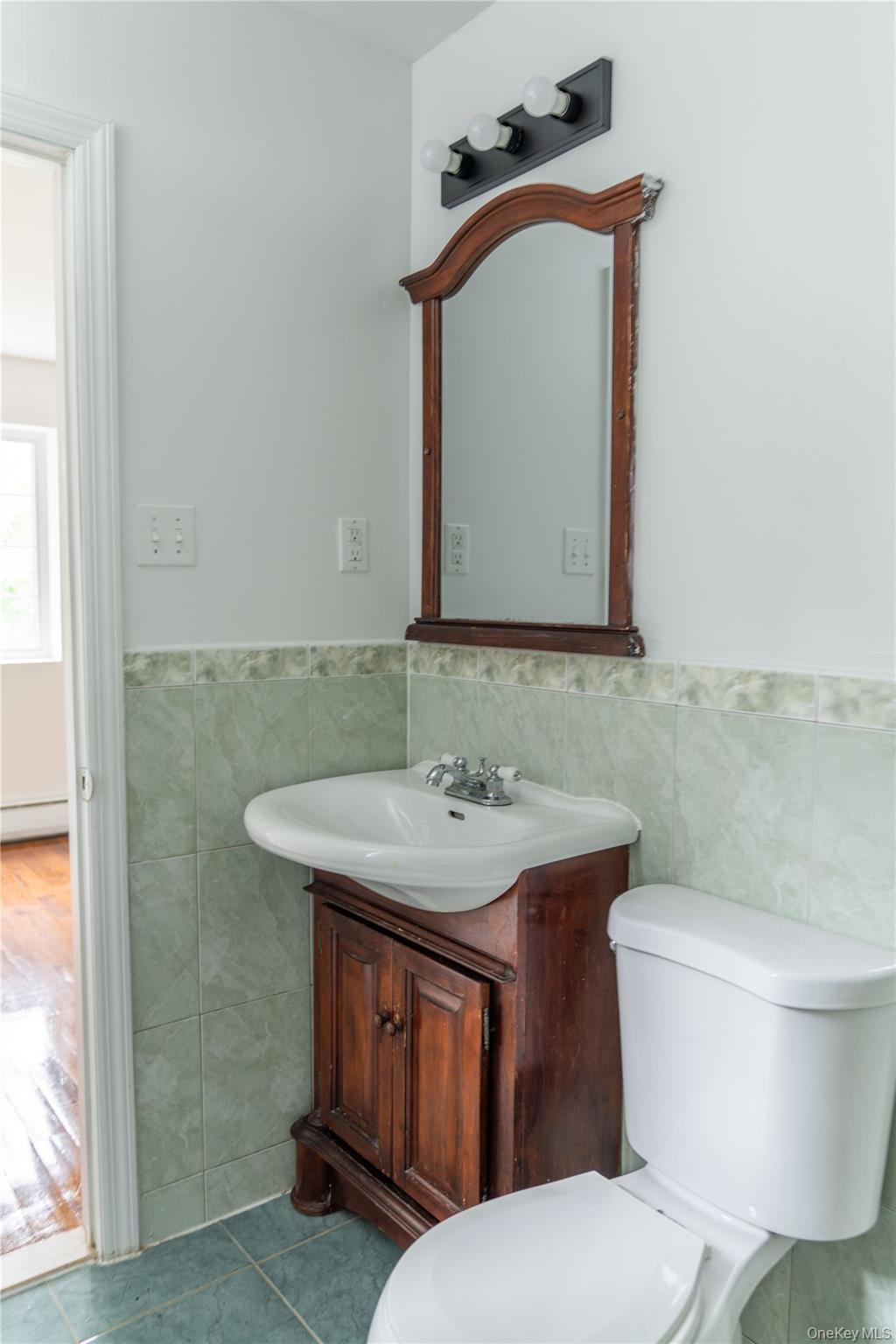 3115 Fenton Avenue Property Photo 5